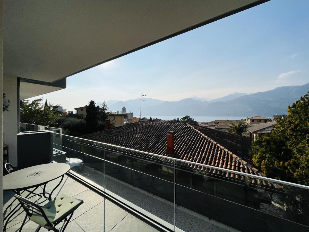 Ca' Romeo Apartment Malcesine Exterior photo